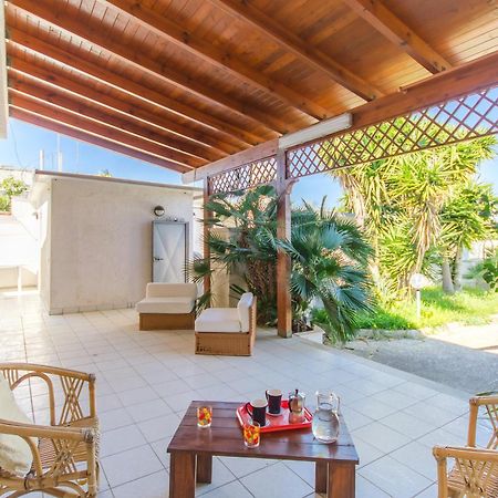 Villetta Rossa With Garden - Happy Rentals Melendugno Exterior foto